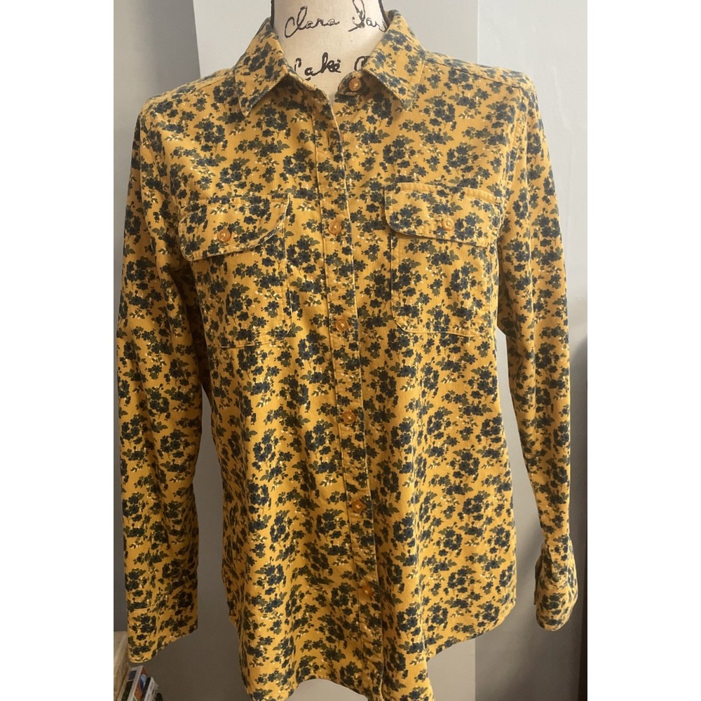 Women's Button Down Corduroy Shirt Size M Flowers Country Cottage core Farm
